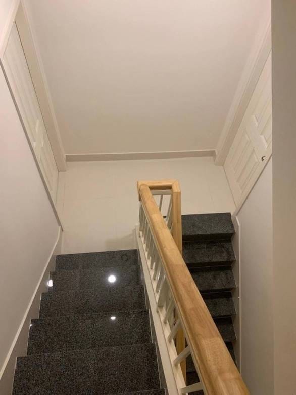 126 sqm Living Size Shophouse For Sale in Chbar Ampov