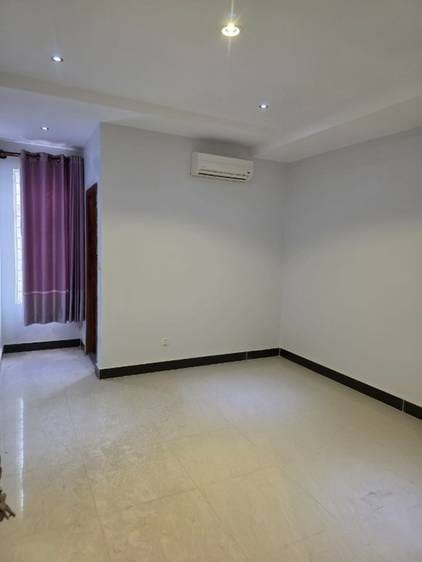 4 Bedrooms Vila K pronájmu for $1,200