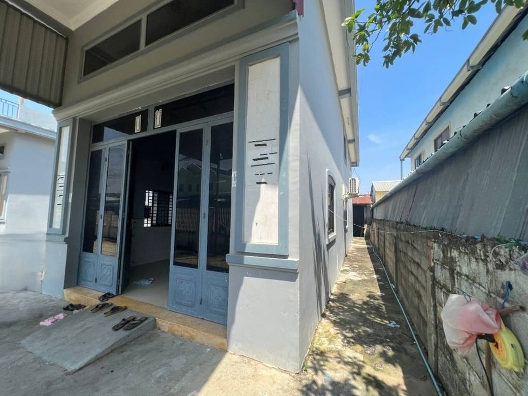 175 sqm Living Size House and lot For Sale in Por Sen Chey