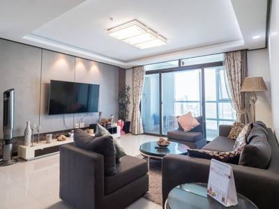 De Castle Royal Condominium | Condo Na prodej in Boeng Keng Kang $350,000