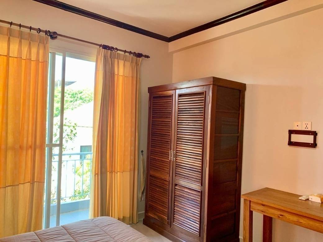 Apartment For Rent with 1 Parking Space