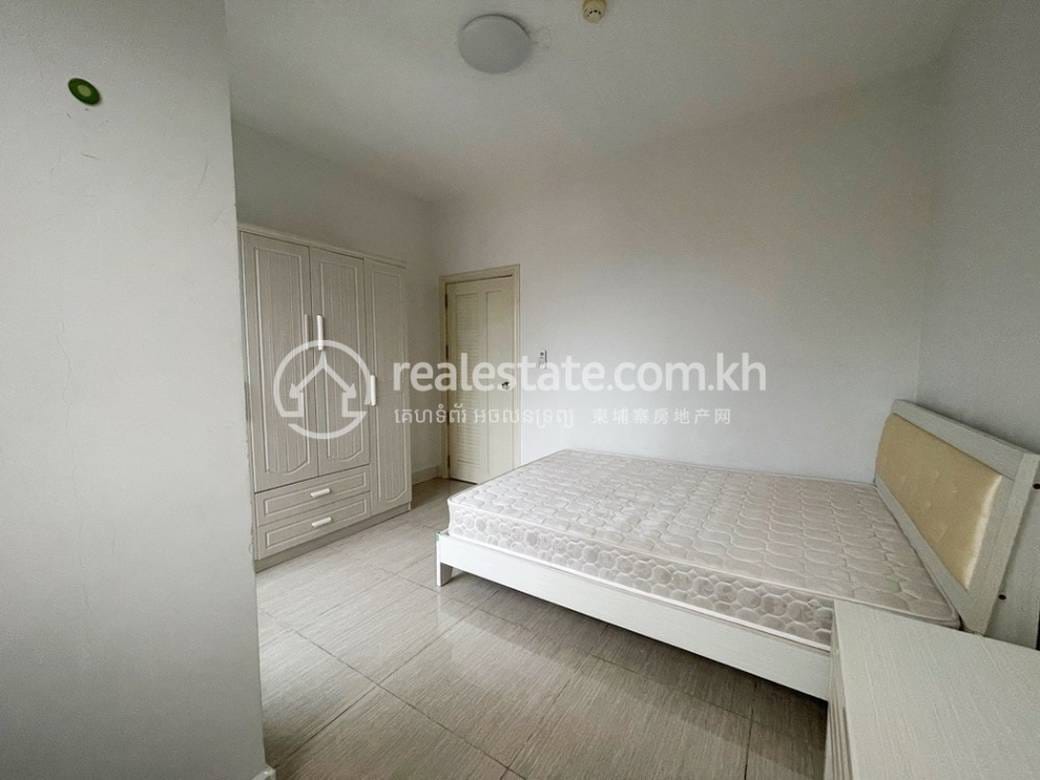 Apartment For Rent in Sen Sok $310