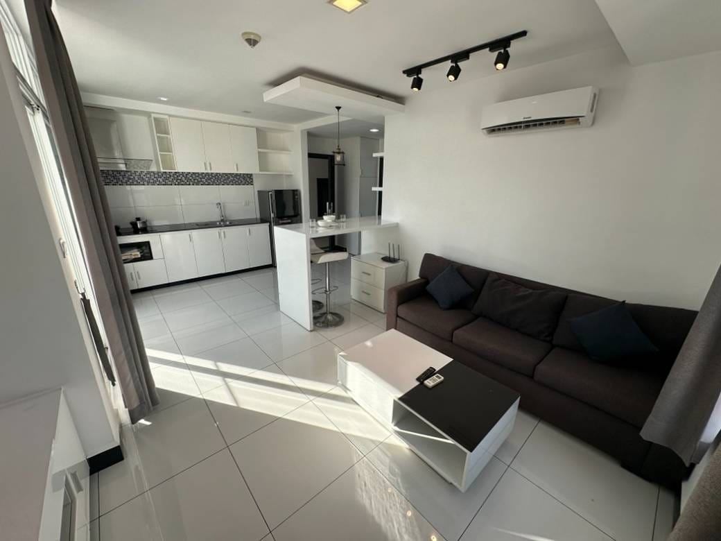 PTH Apartment | 已装修套房出租