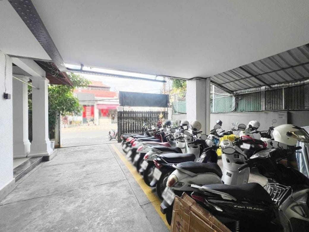 CommercialShophouse出租，位于万景岗1分区（BKK1), 波哥堪, 金边