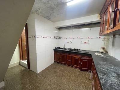 Tuek L'ak 1 Shophouse K pronájmu in Tuek L'ak 1