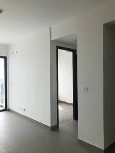 Urban Village Phase 2 | Condo À vendre de 54 m² de terrain