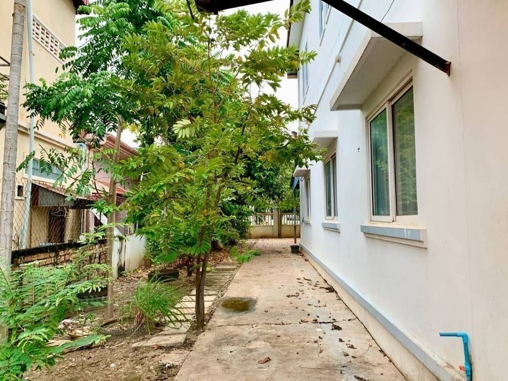 $450 House