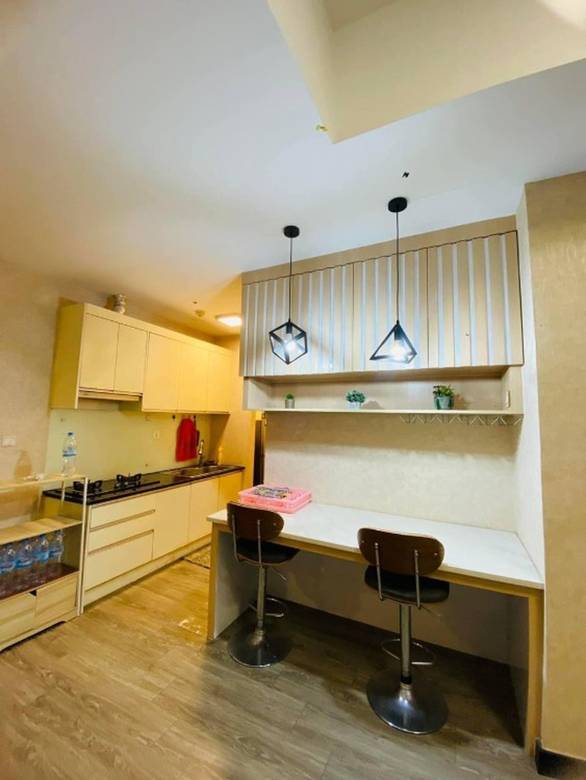 $380 Condo