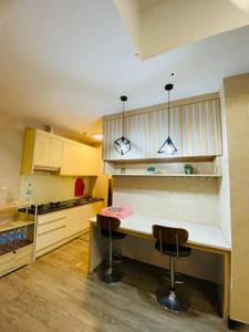 $380 Condo