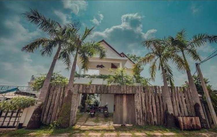 Hotel For Sale in Svay Dankum, Siem Reap