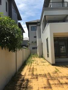 $795,000 Willa