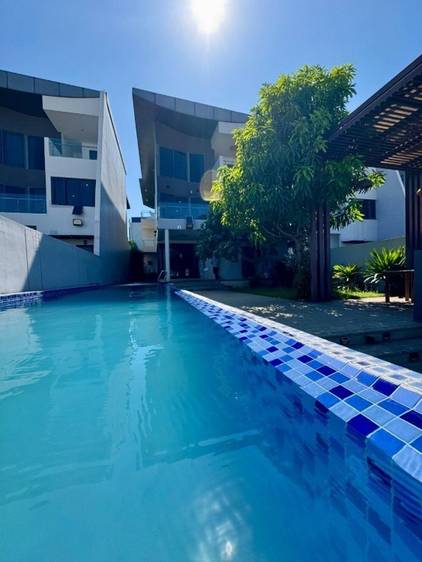 The Palms | $7,000 Vila
