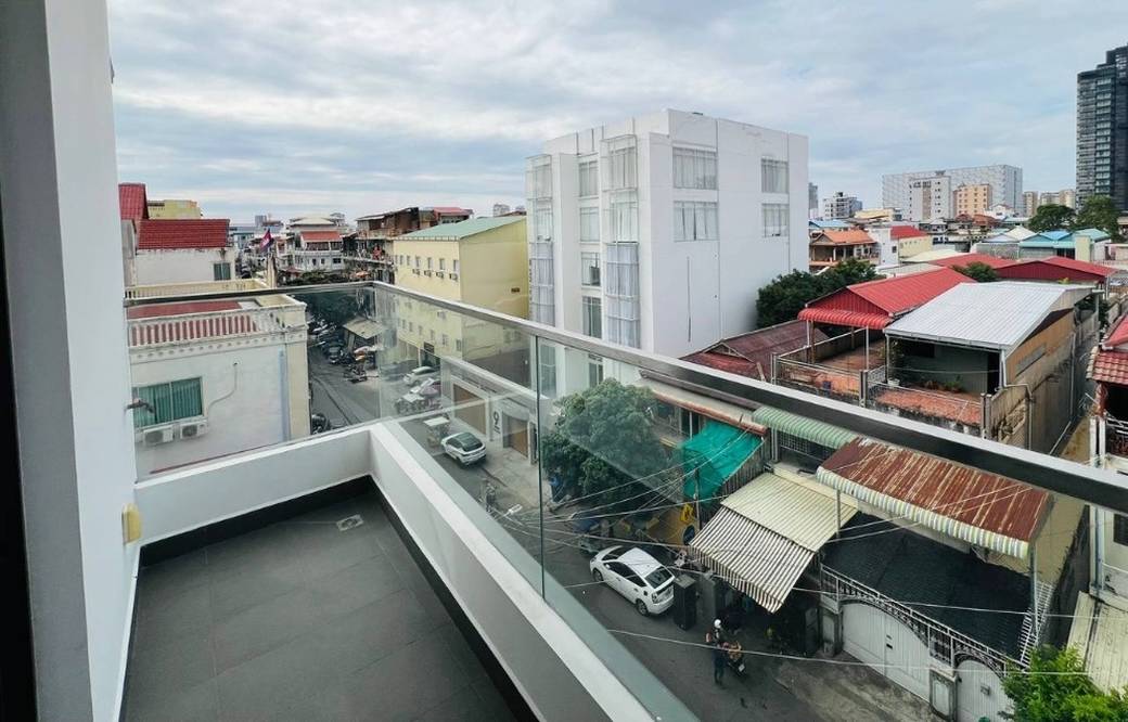 Condo For Sale & Rent à Veal Vong, 7 Makara, Phnom Penh