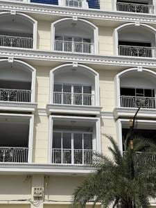 $295,000 Shophouse