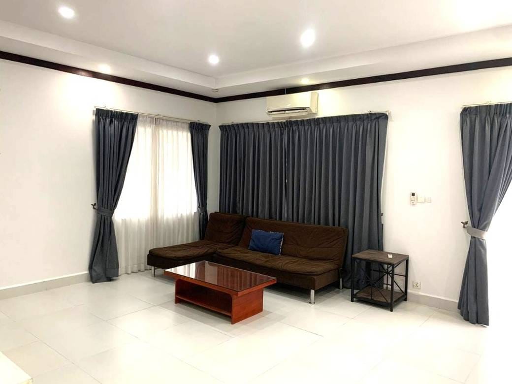 Svay Dankum Villa For Rent in Svay Dankum