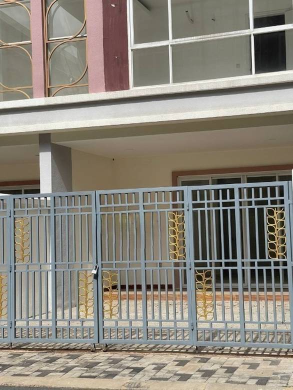 $195,000 Dvojvila