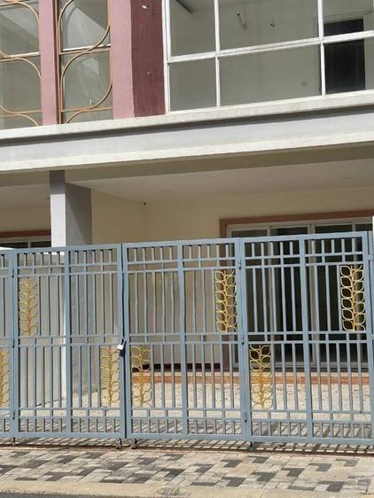 $195,000 Dvojvila