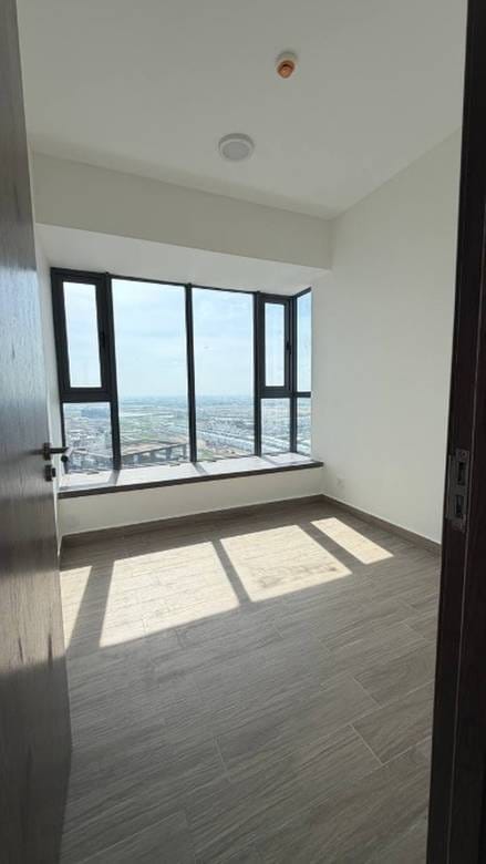 Urban Village Phase 2 | $55,000 콘도