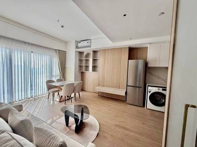 Vue Aston | Zařízeno Condo For Sale & Rent