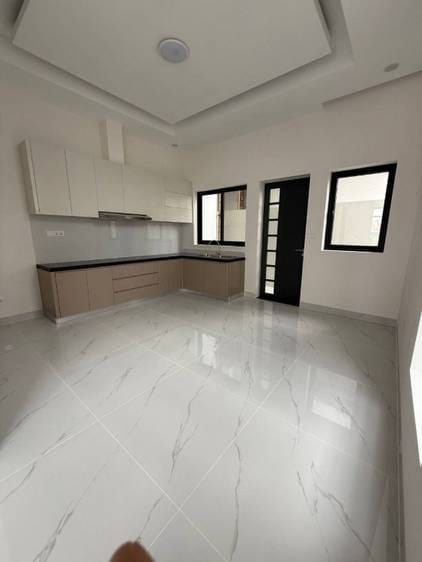 Chroy Changvar Shophouse Na prodej in Preaek Lieb Chroy Changvar $400,000