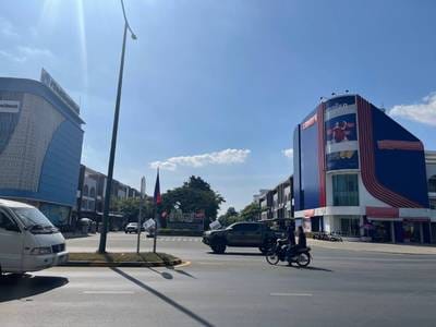 $350,000 Dvojvila