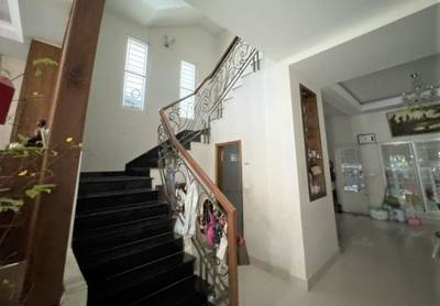 216 sqm Living Size Вилла с двумя спальнями Для Продажи in Sen Sok