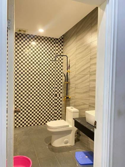 537.6 sqm Living Size Shophouse For Sale & Rent in Por Sen Chey