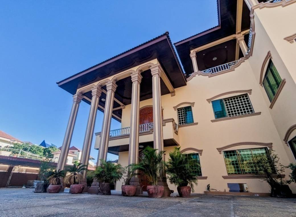 $3,500 Vila