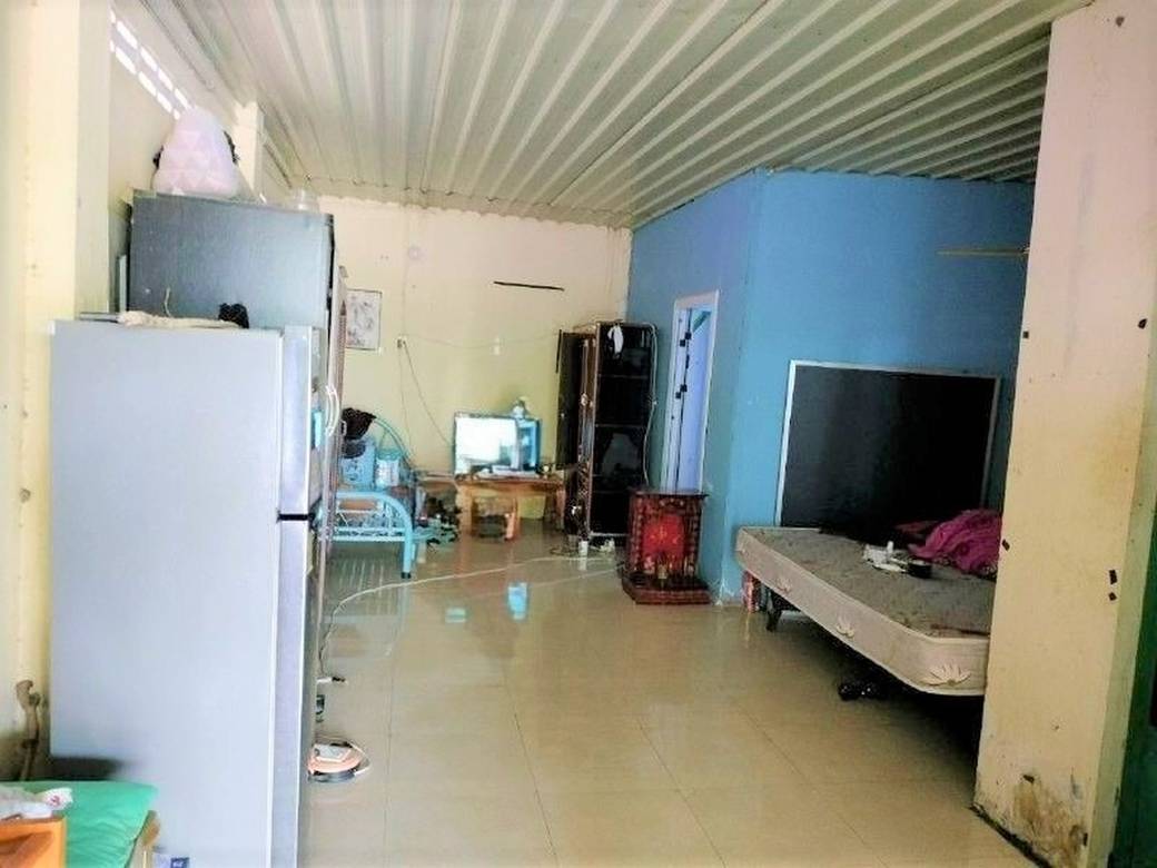 Kandal Stueng72平方米使用面积House and lot出售