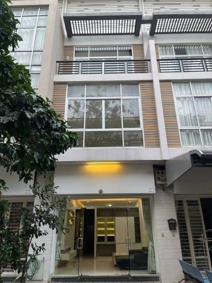 Borey Peng Huoth: The Star Platinum Polaris​ II | 4 Bedrooms Shophouse Na prodej