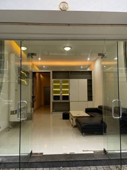 $180,000 Shophouse
