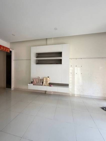 Shophouse For Rent with 1 Parking Space