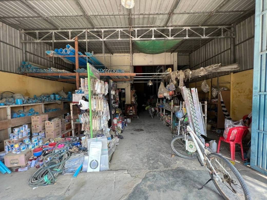 264 sqm Living Size Warehouse For Sale in Kamboul