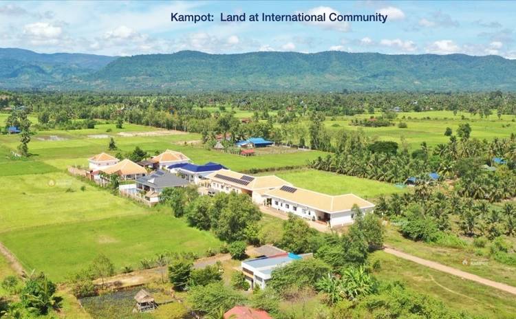 Kampot - Mountain View at International Community 