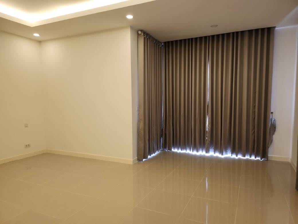 House and lot สำหรับเช่า ใน ขมวญ, แซนสก, พนมเปญ