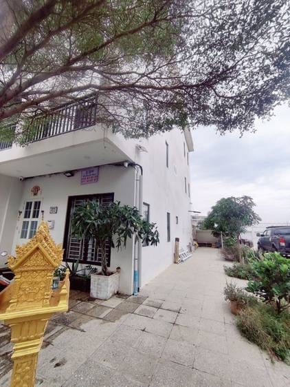 House and lot สำหรับเช่า ขนาดที่ดิน 108 ตร.ม.