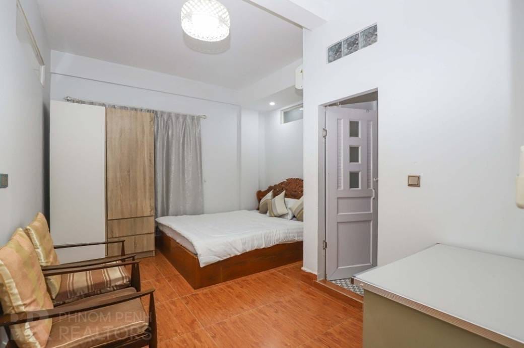 Flat House K pronájmu in Chakto Mukh, Daun Penh, Phnom Penh