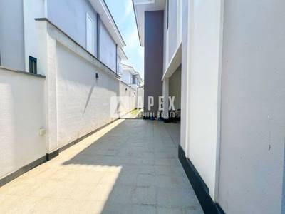 已装修别墅For Sale & Rent