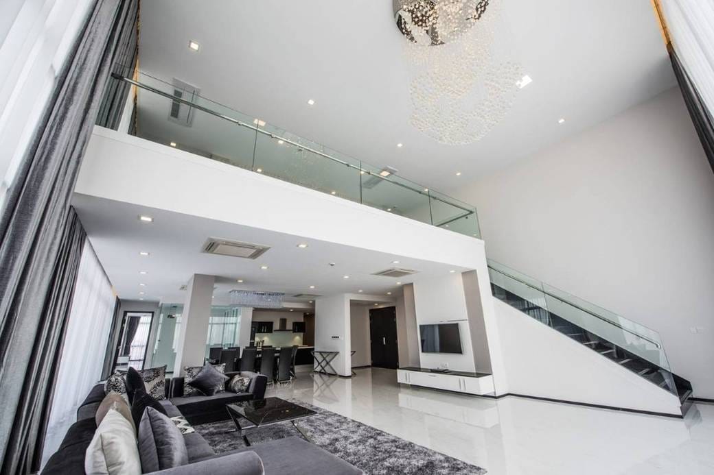 Penthouse Serviced Apartment for Rent in Daun Penh