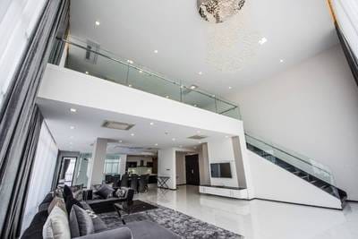 5 Bedrooms Penthouse For Rent