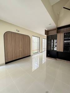 วิลล่าแฝด สำหรับขาย ใน Chbar Ampov $289,000