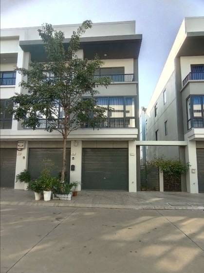 4 Bedrooms Shophouse For Rent