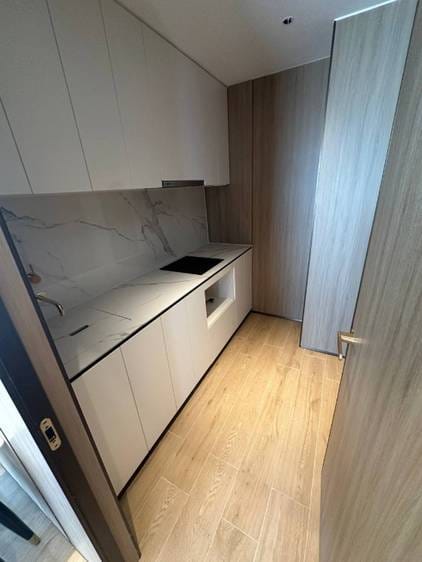 Vue Aston | Condo K pronájmu with 1 Parking Space