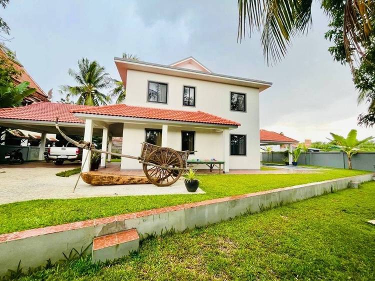 Villa For Sale in Sala Kamraeuk, Siem Reap