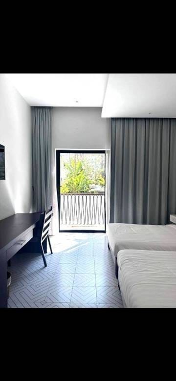 Hotel Na prodej with 1 Parking Space