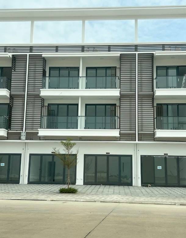 $280,000 店屋