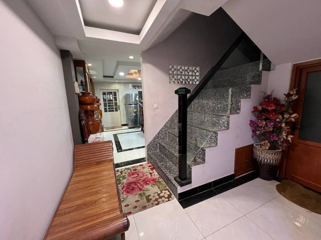 Kakab 1 Flat House For Sale in Kakab 1