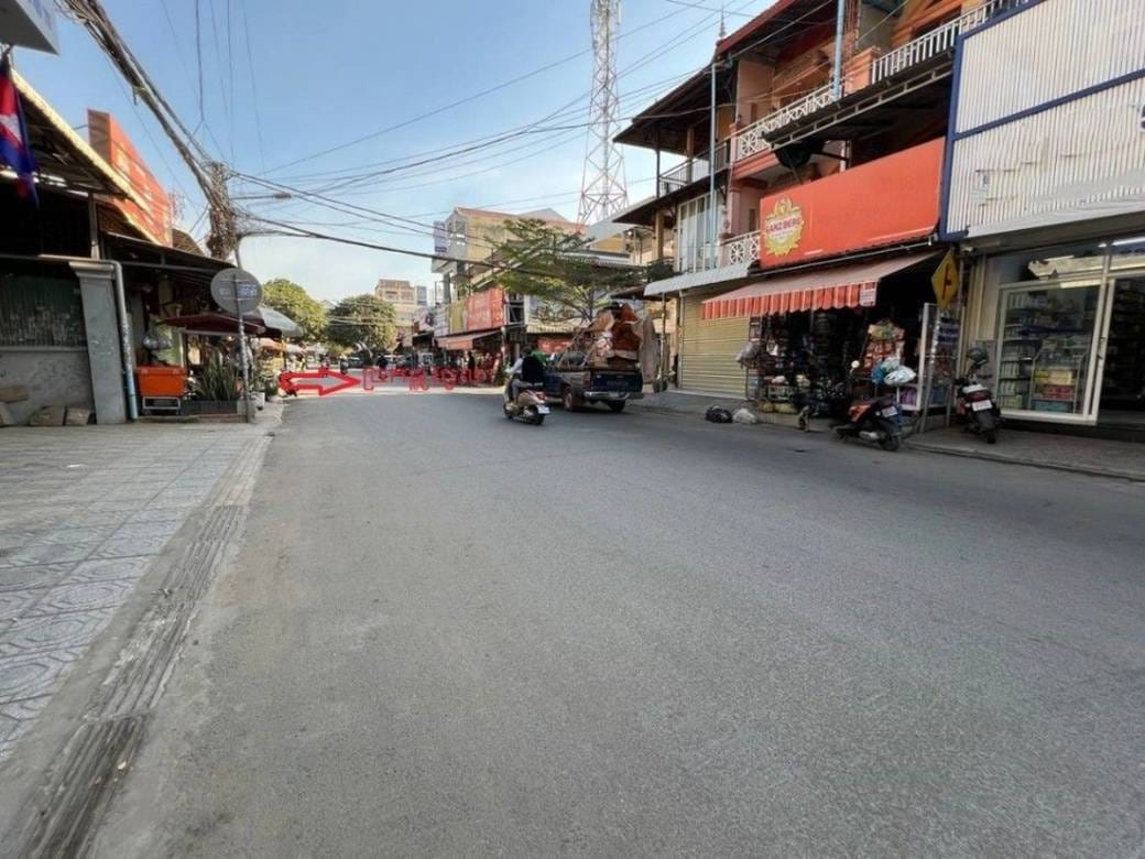 House and lot សំរាប់លក់ នៅ ទឹកល្អក់៣, ទួលគោក, ភ្នំពេញ