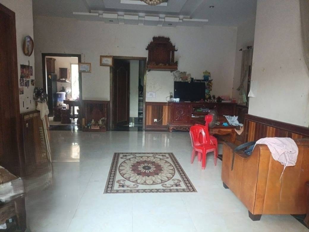 387 sqm Land Size Vila Na prodej