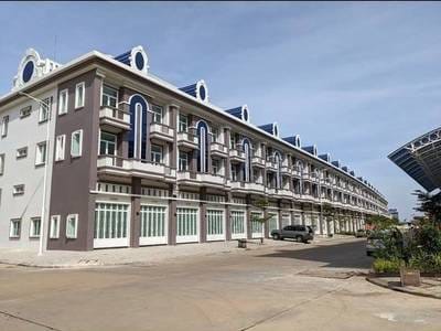 $252,000 Shophouse